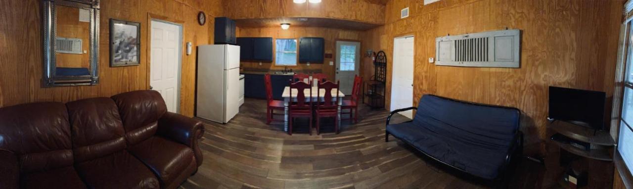 Riverstone Cabins Hotel Leakey Exterior foto